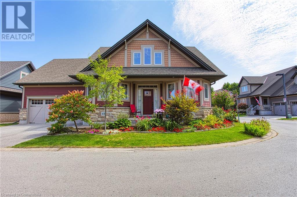 8 MARY Drive Unit# 15, grimsby, Ontario