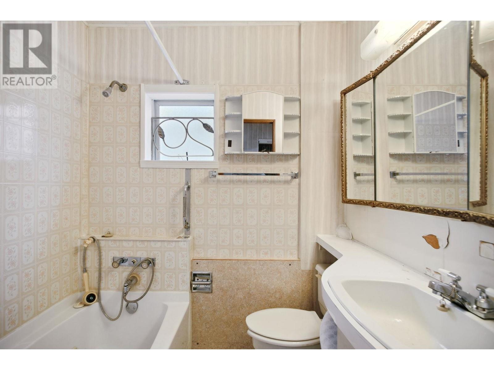 45 W 15th Avenue, Vancouver, British Columbia V5Y 1X7 - Photo 18 - R2927898