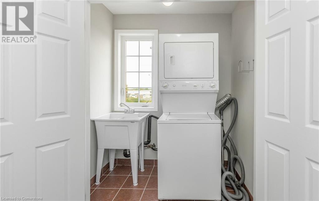 83 Bankfield Crescent, Stoney Creek, Ontario L8J 0C1 - Photo 47 - 40650758