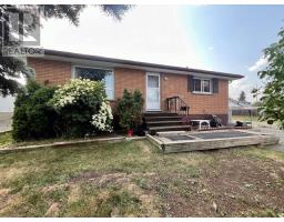 116 Huntington CT, thunder bay, Ontario