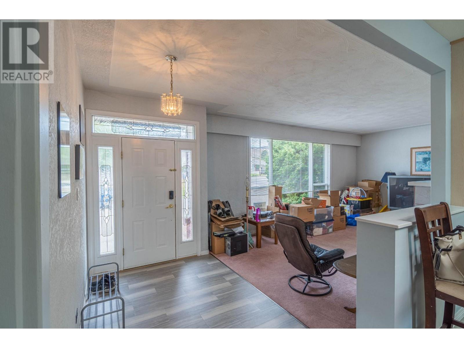 1955 Parkcrest Ave, Kamloops, British Columbia   - Photo 15 - 181046