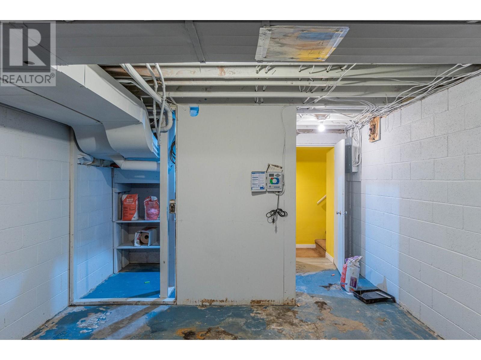 1955 Parkcrest Ave, Kamloops, British Columbia   - Photo 38 - 181046