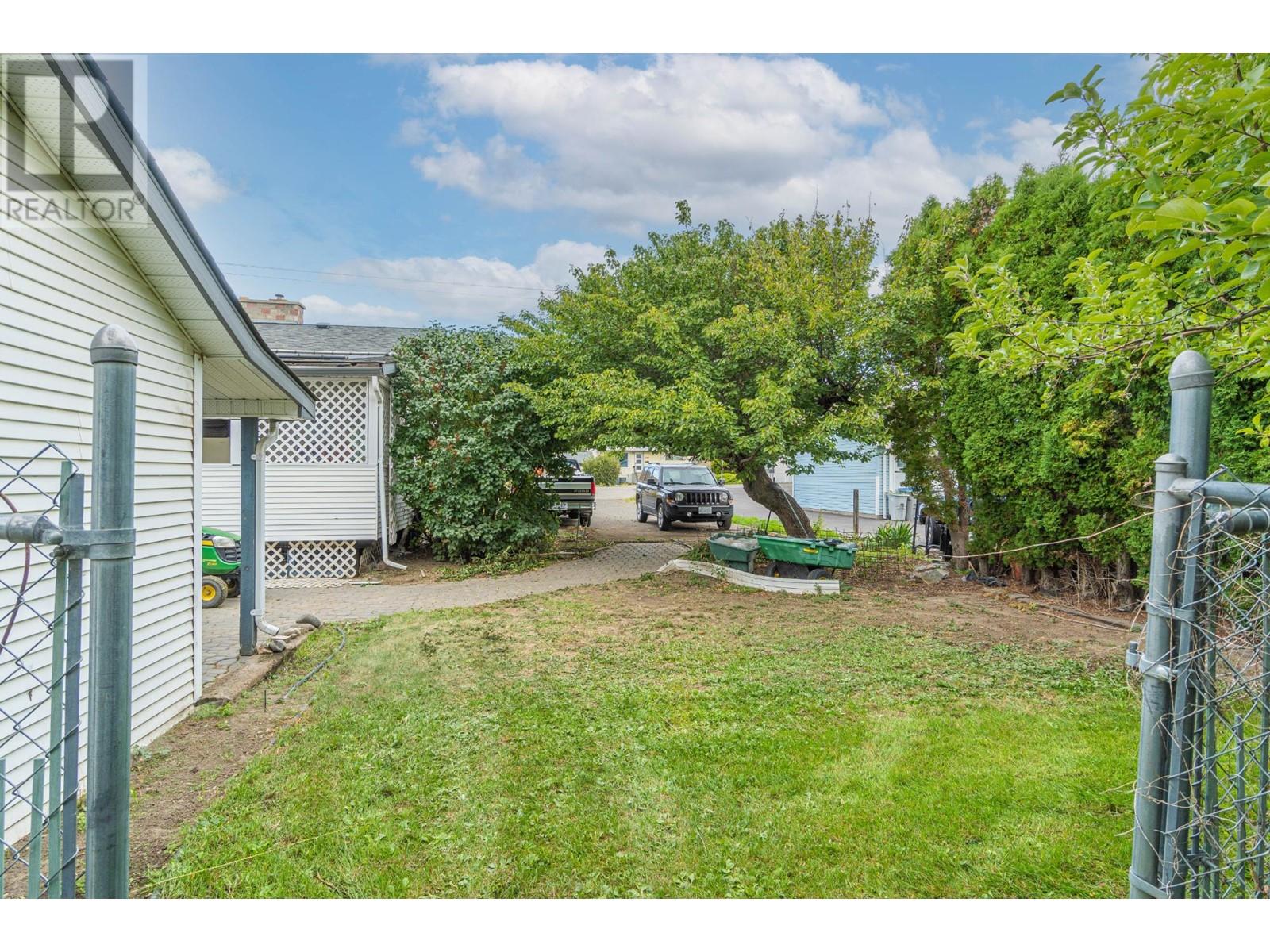 1955 Parkcrest Ave, Kamloops, British Columbia   - Photo 56 - 181046