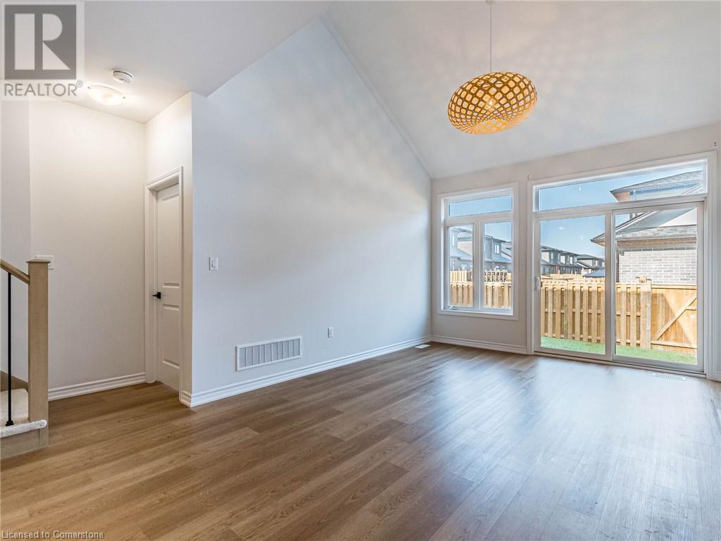 23 Sentinel Lane, Hamilton, Ontario L9C 0G1 - Photo 13 - 40650235