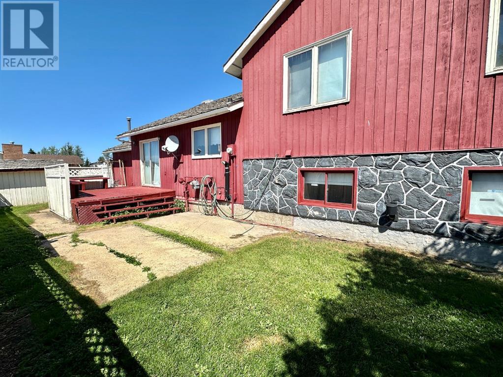 17 Hillside Avenue, Swan Hills, Alberta  T0G 2C0 - Photo 4 - A2150434