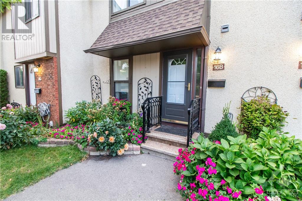 16 Larkshire Lane Unit#b, Ottawa, Ontario  K2J 1Y6 - Photo 1 - 1412364