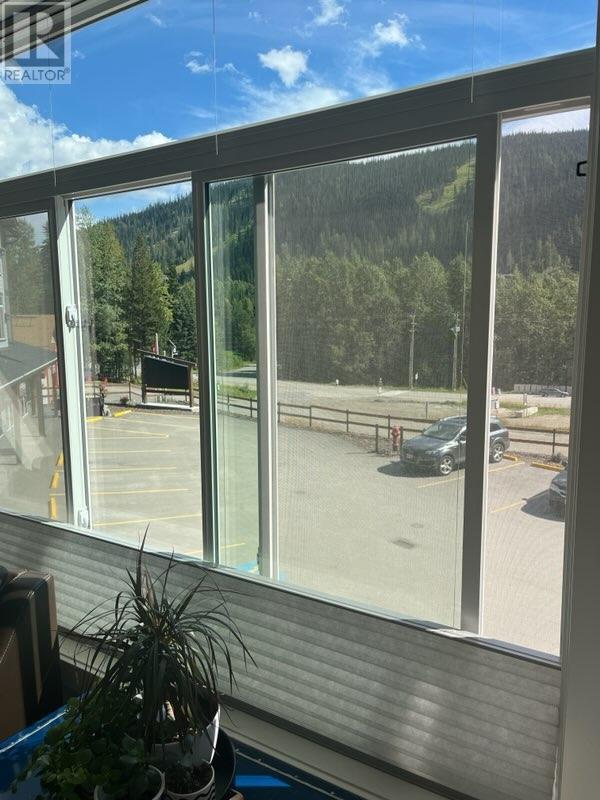 24-1240 Alpine Road, Sun Peaks, British Columbia  V0E 5N0 - Photo 24 - 181000