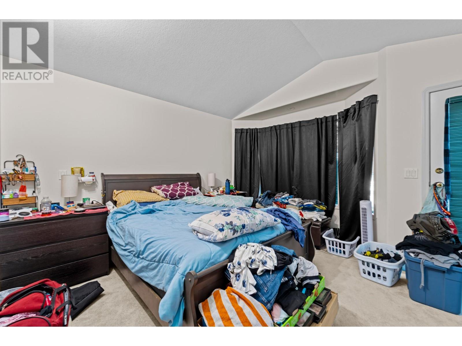 894 Invermere Crt, Kamloops, British Columbia   - Photo 10 - 181050