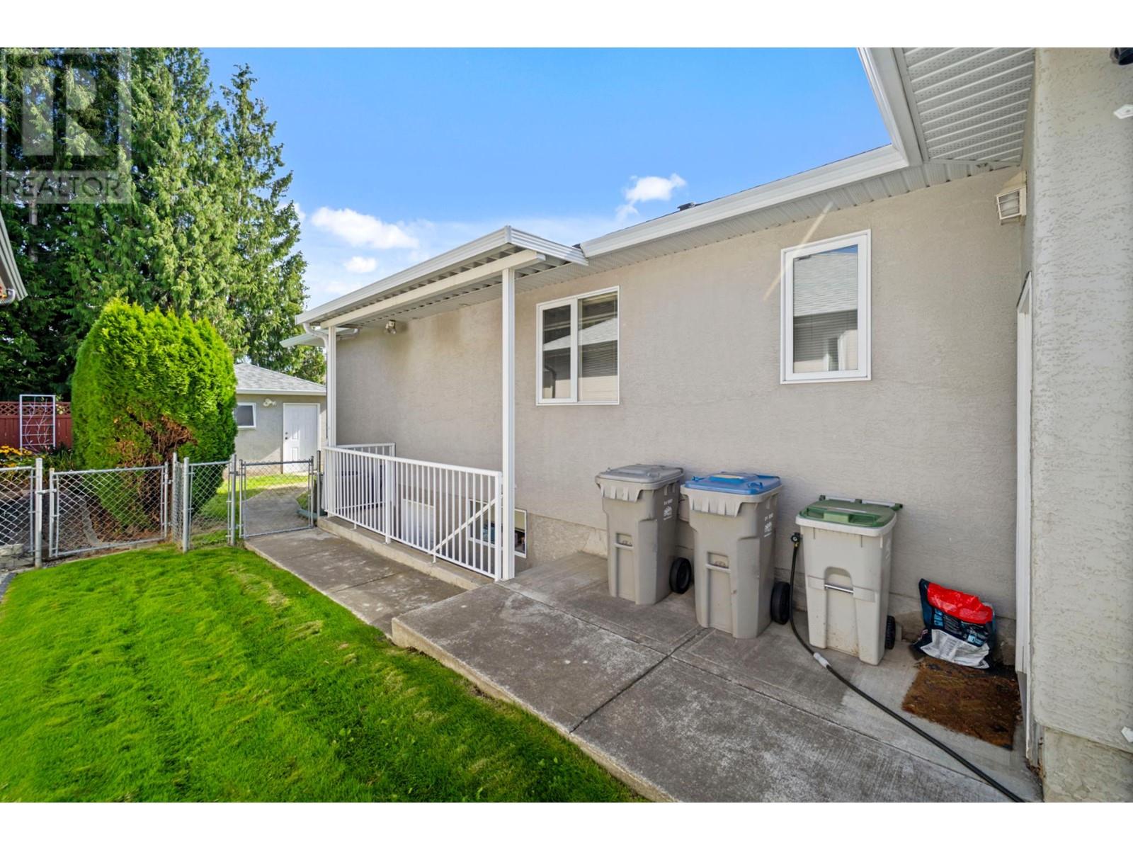 894 Invermere Crt, Kamloops, British Columbia   - Photo 29 - 181050