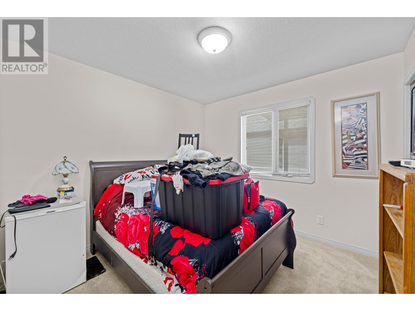 894 Invermere Crt, Kamloops, British Columbia   - Photo 9 - 181050