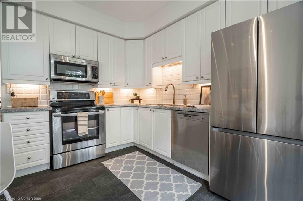 5i Brussels Street, Toronto, Ontario M8Y 1H2 - Photo 11 - 40650904