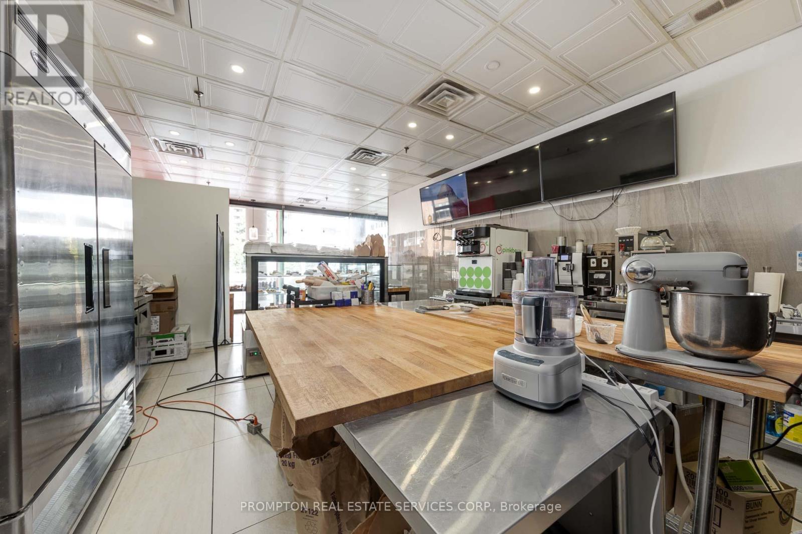 Unit #8 - 245 Eglington Avenue E, Toronto, Ontario  M4P 3B7 - Photo 19 - C9361497