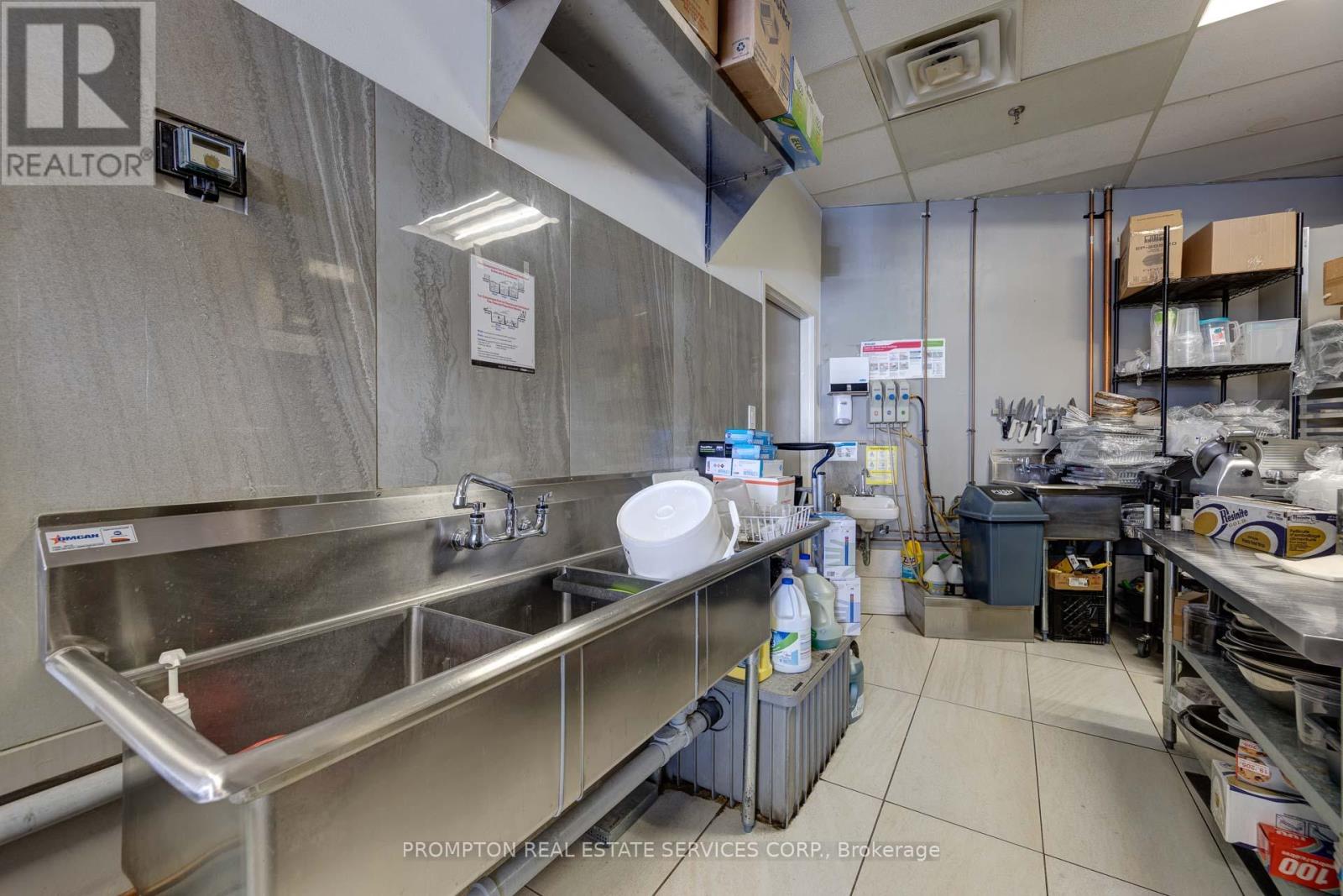 Unit #8 - 245 Eglington Avenue E, Toronto, Ontario  M4P 3B7 - Photo 29 - C9361497