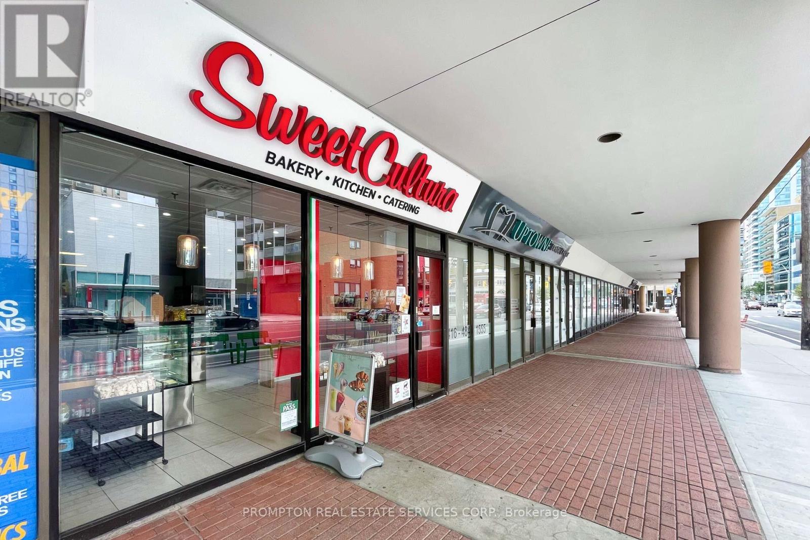 Unit #8 - 245 Eglington Avenue E, Toronto, Ontario  M4P 3B7 - Photo 4 - C9361497