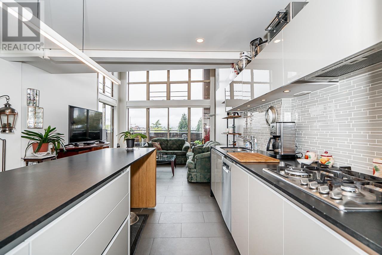 1529 W 6th Avenue, Vancouver, British Columbia  V6J 1R1 - Photo 12 - R2928212