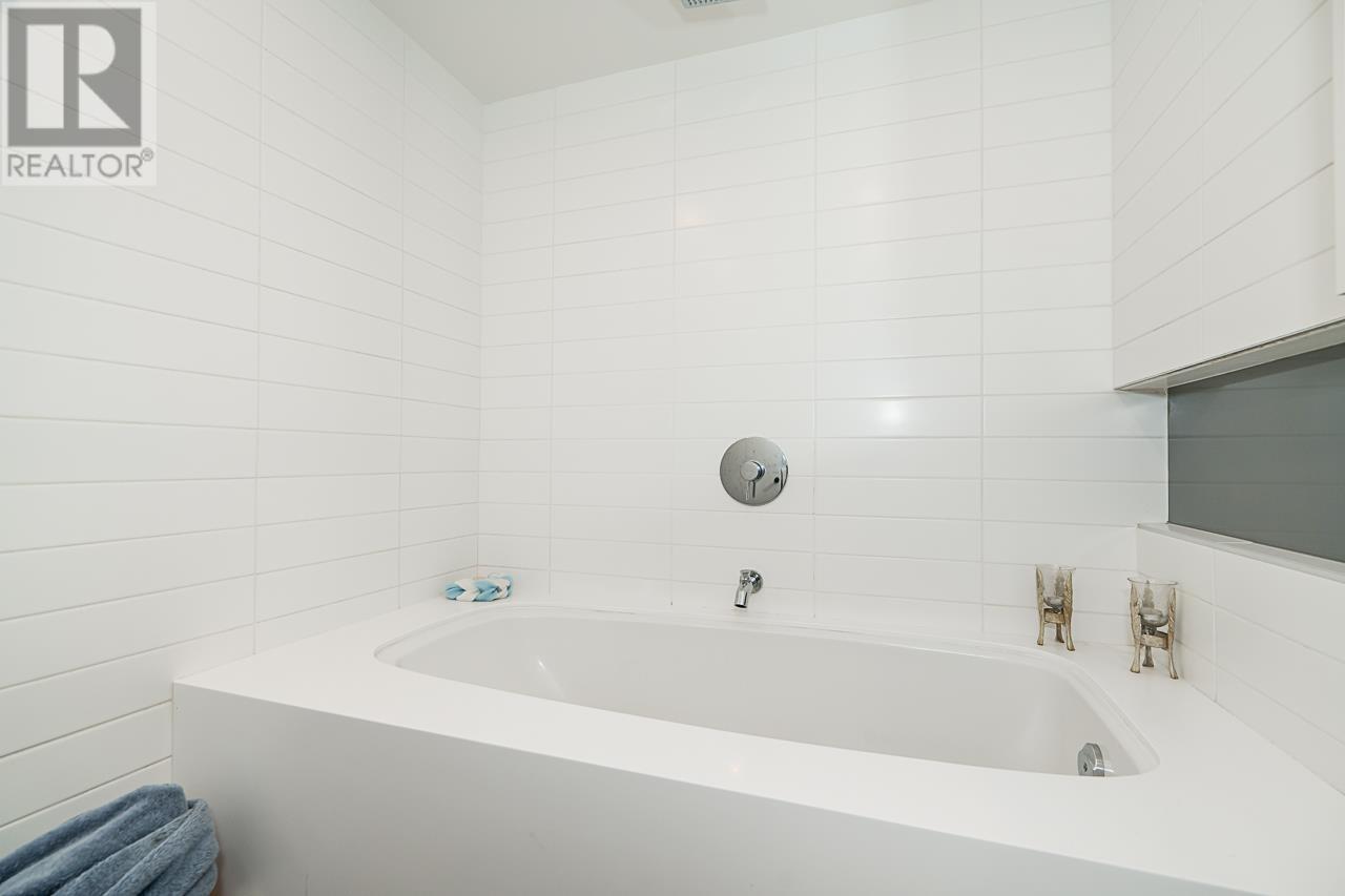 1529 W 6th Avenue, Vancouver, British Columbia  V6J 1R1 - Photo 23 - R2928212