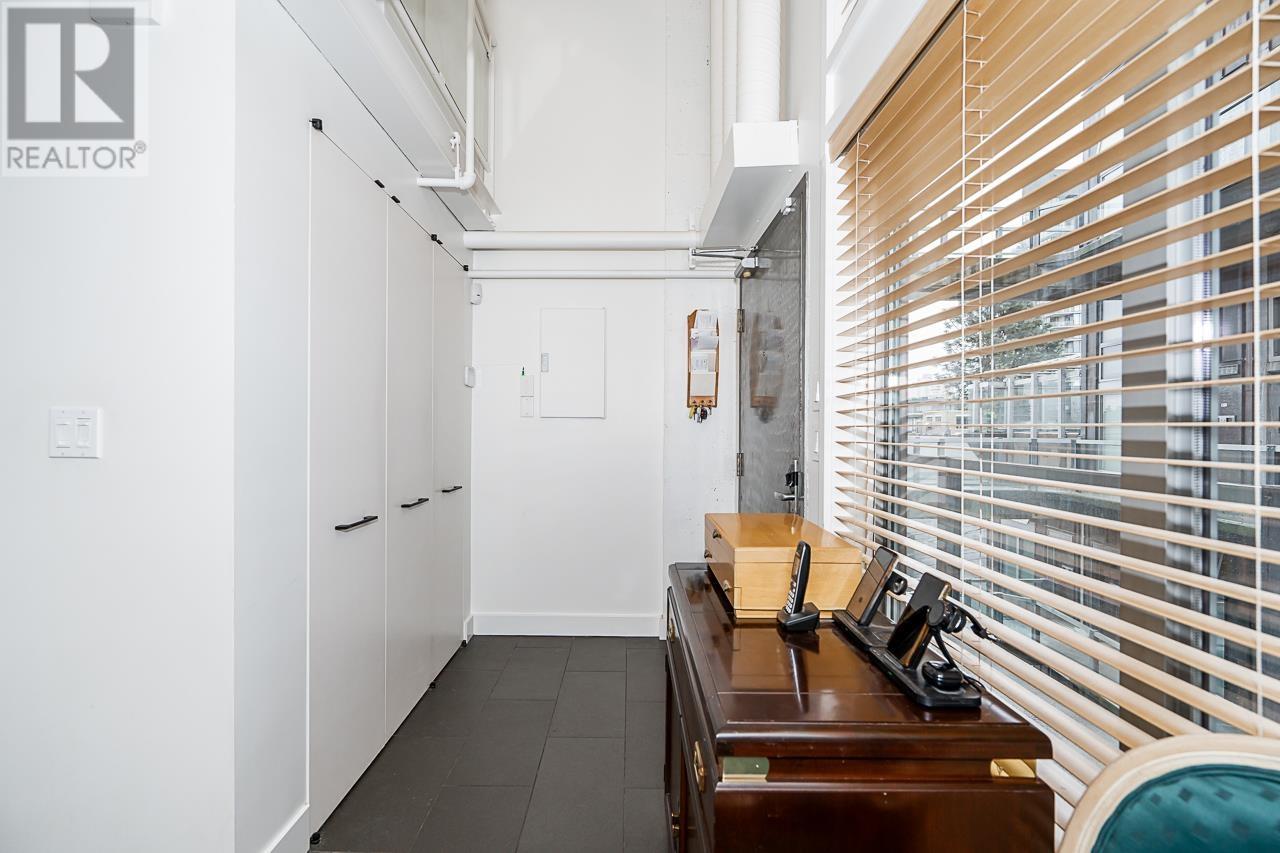 1529 W 6th Avenue, Vancouver, British Columbia  V6J 1R1 - Photo 8 - R2928212