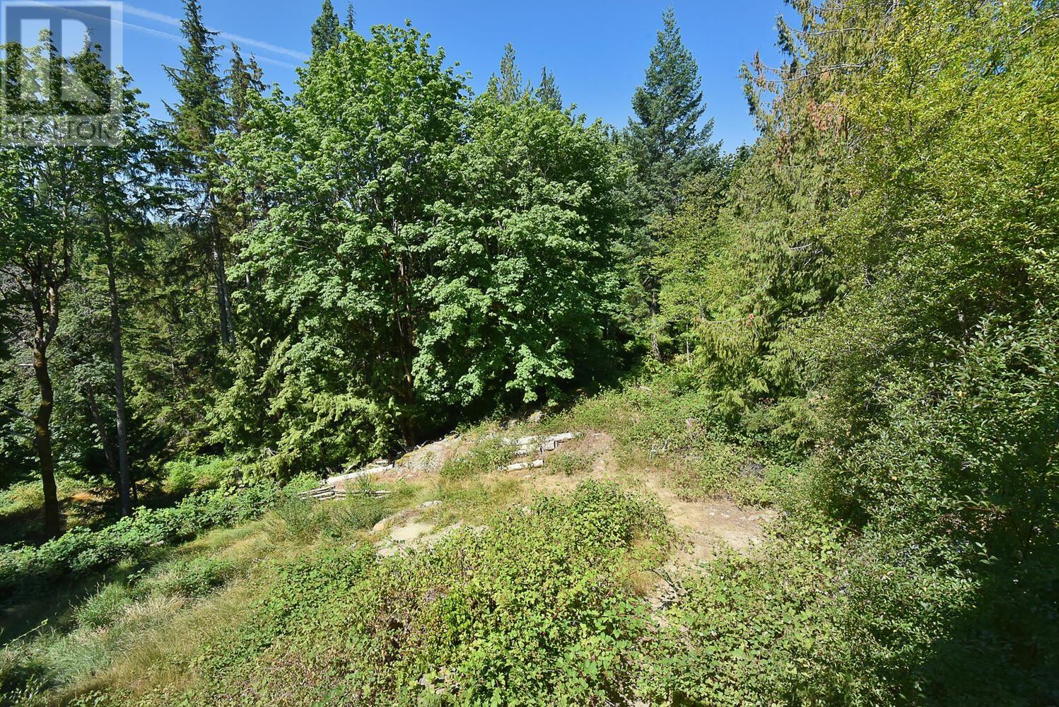 7969 Ravens Cry Road, Halfmoon Bay, British Columbia  V7Z 1C2 - Photo 11 - R2928249