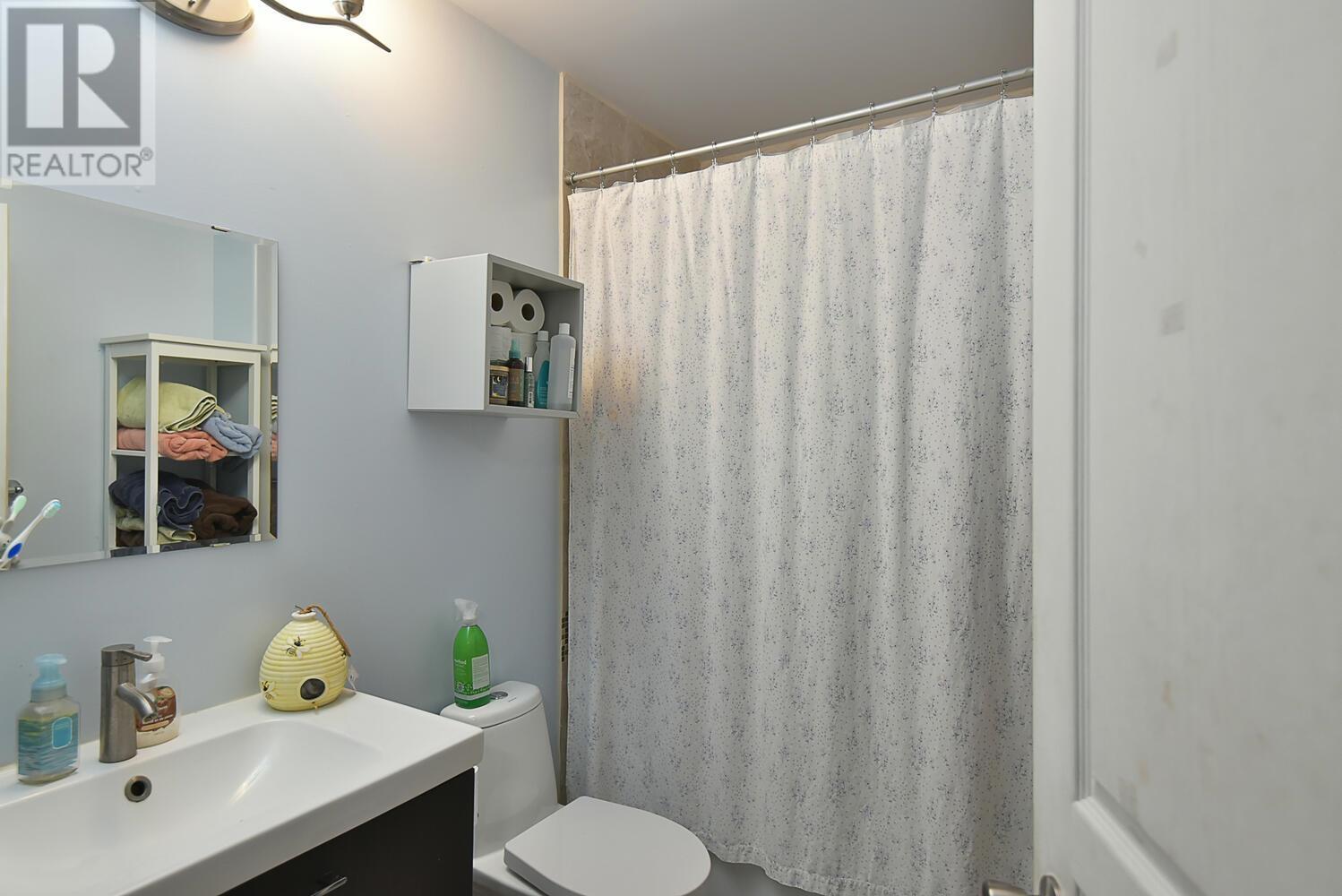 7969 Ravens Cry Road, Halfmoon Bay, British Columbia  V7Z 1C2 - Photo 17 - R2928249