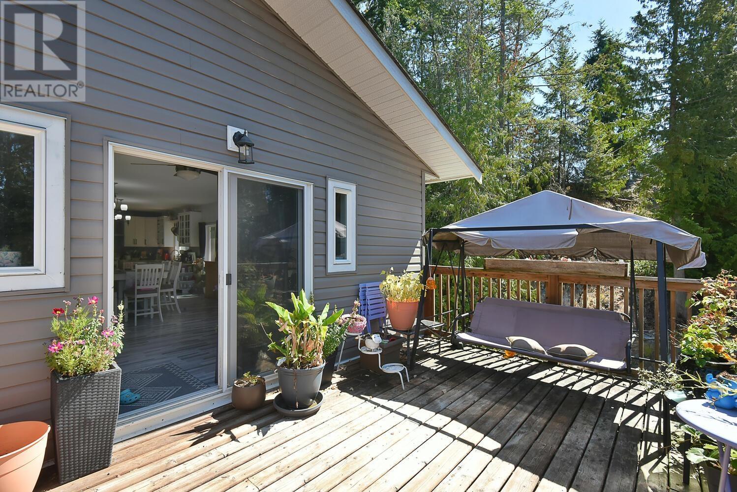 7969 Ravens Cry Road, Halfmoon Bay, British Columbia  V7Z 1C2 - Photo 9 - R2928249