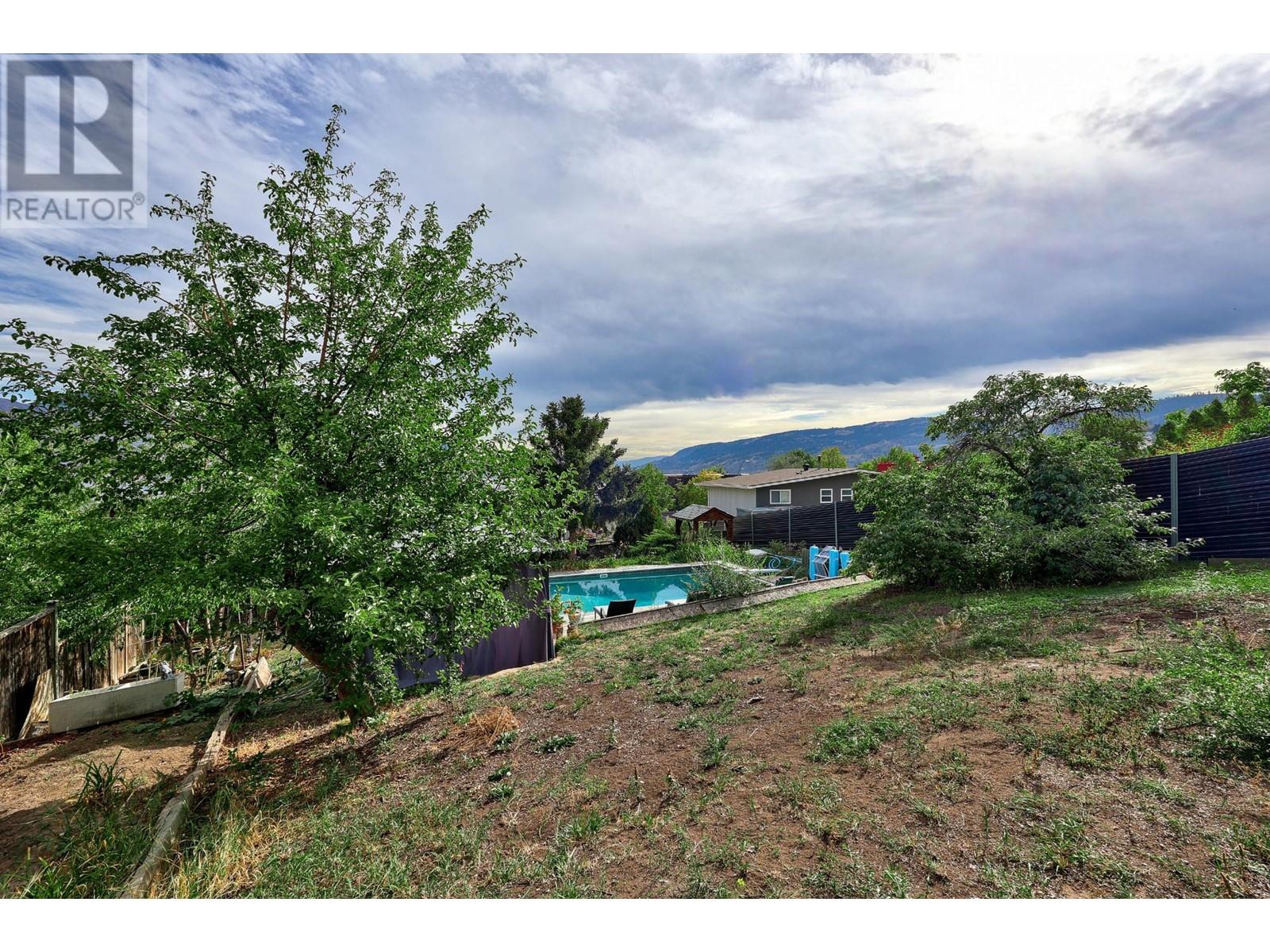 365 Pemberton Terrace, Kamloops, British Columbia  V2C 1T2 - Photo 33 - 181054