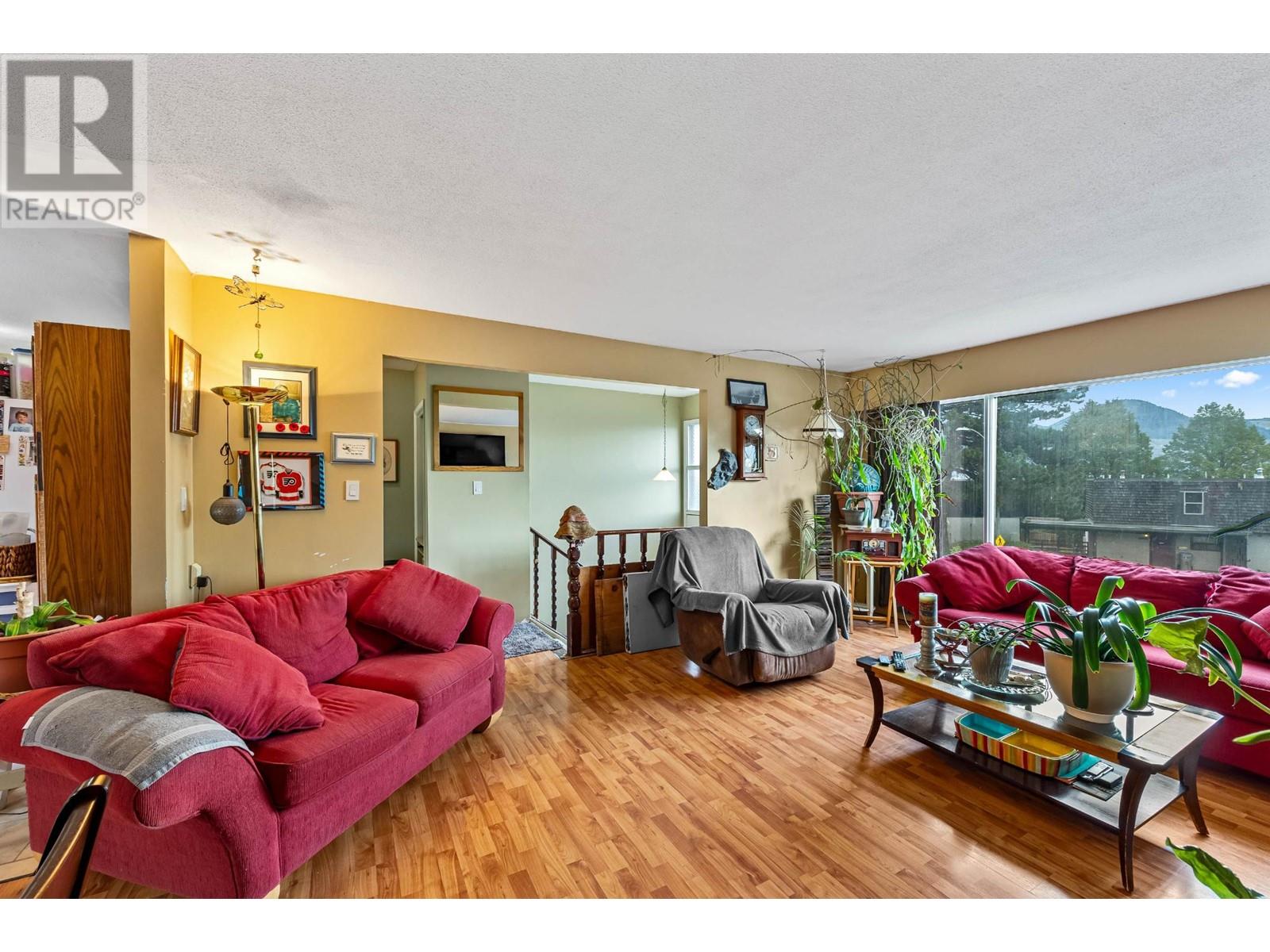 365 Pemberton Terrace, Kamloops, British Columbia  V2C 1T2 - Photo 5 - 181054