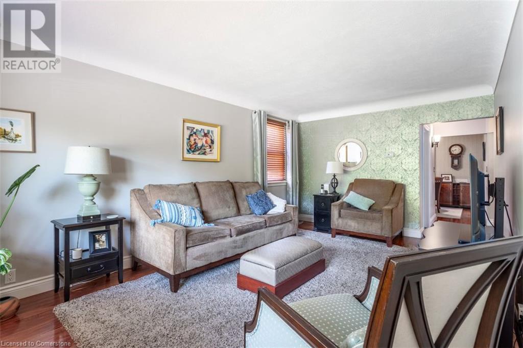 59 East 42nd Street, Hamilton, Ontario L8T 3A1 - Photo 5 - 40650321