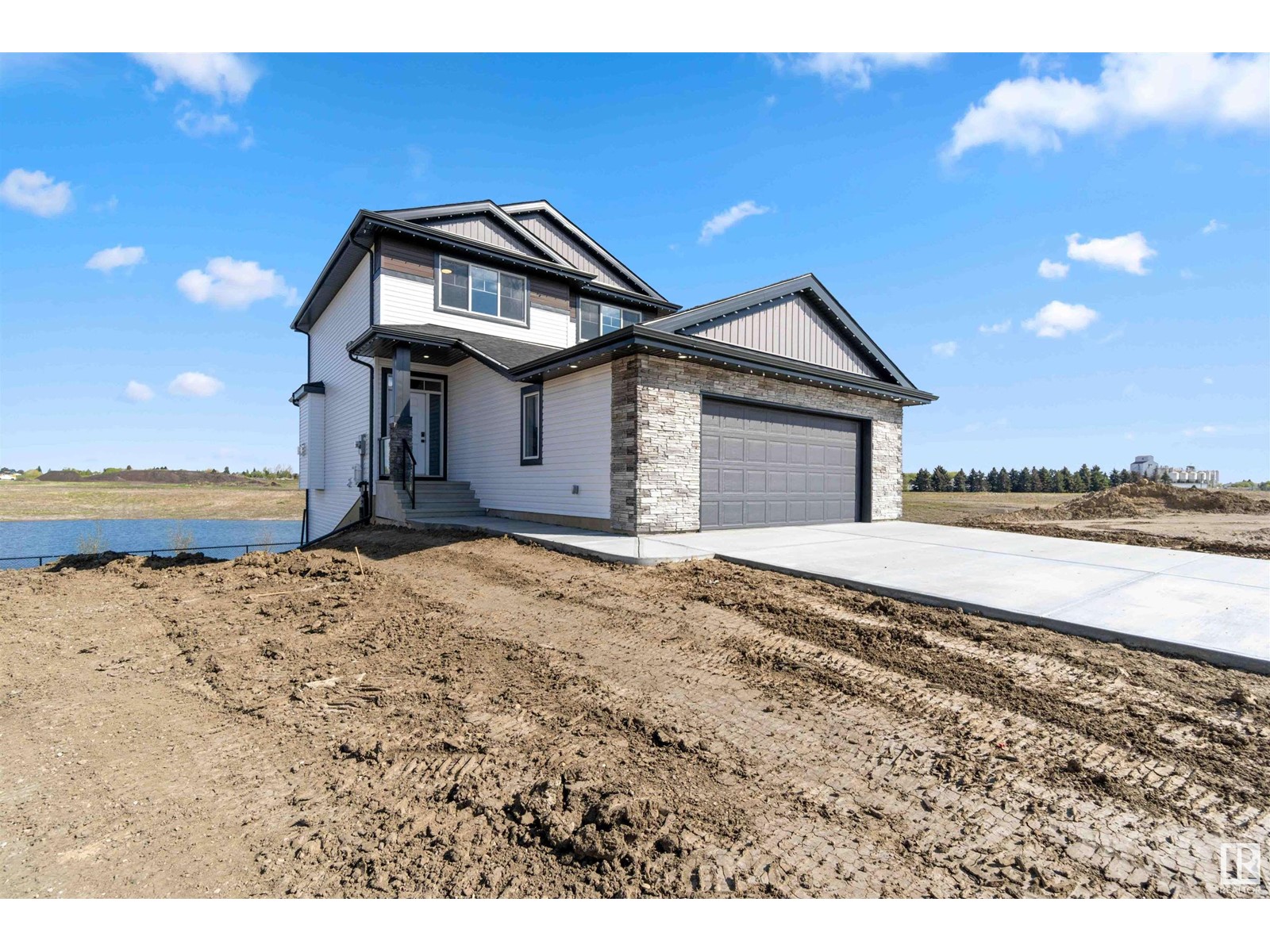 76 Maple Cr, Gibbons, Alberta  T0A 1N0 - Photo 4 - E4390024