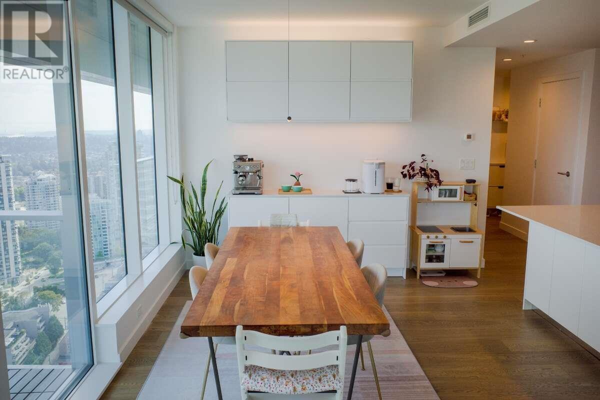 Listing Picture 6 of 40 : 3607 6000 MCKAY AVENUE, Burnaby / 本拿比 - 魯藝地產 Yvonne Lu Group - MLS Medallion Club Member