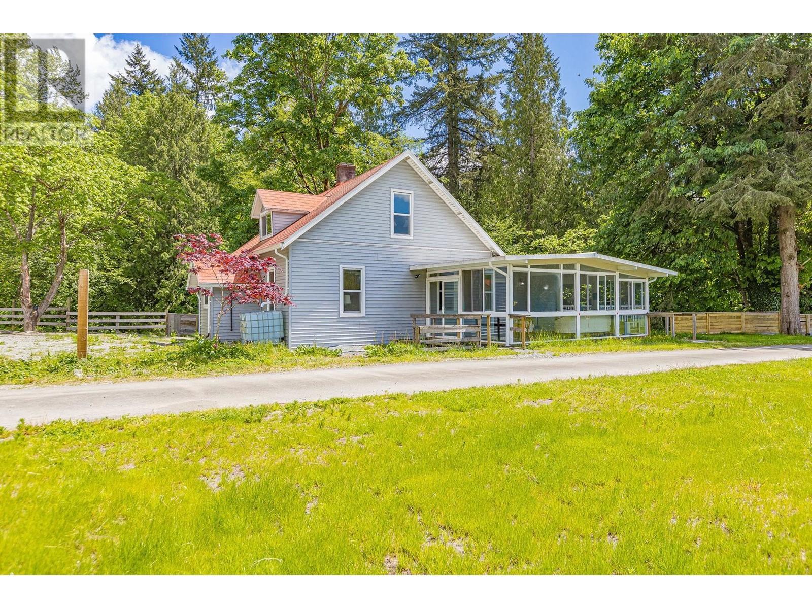11565 248 Street, Maple Ridge, British Columbia  V4R 1H6 - Photo 2 - R2928289