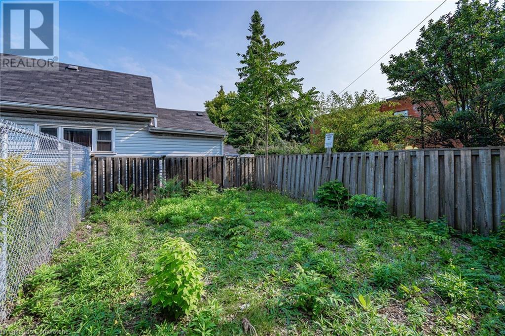 1345 Main Street E, Hamilton, Ontario  L8K 1B6 - Photo 32 - 40650860