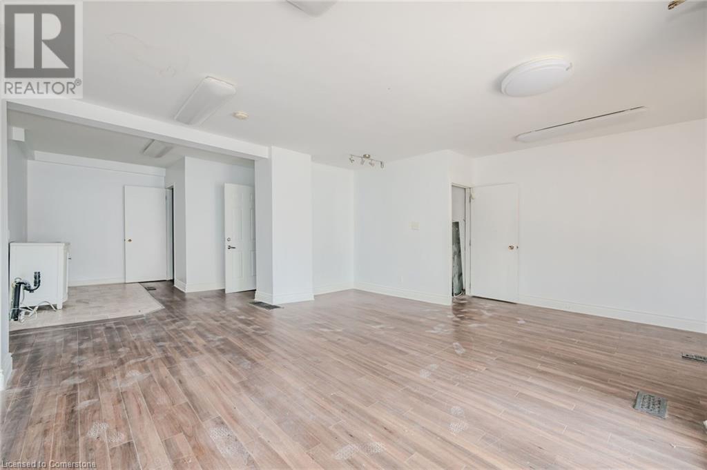 1345 Main Street E, Hamilton, Ontario  L8K 1B6 - Photo 6 - 40650860