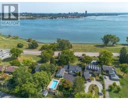 14 LAKESHORE ROAD, Fort Erie, Ontario