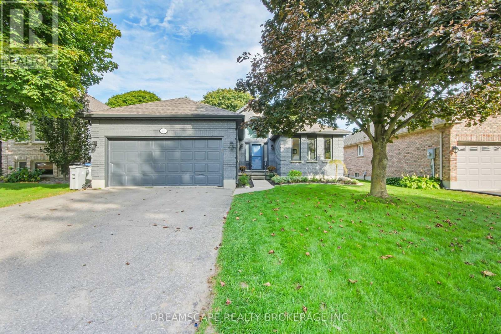 407 Riverview Drive, Strathroy-Caradoc, Ontario  N7G 4A8 - Photo 1 - X9362036