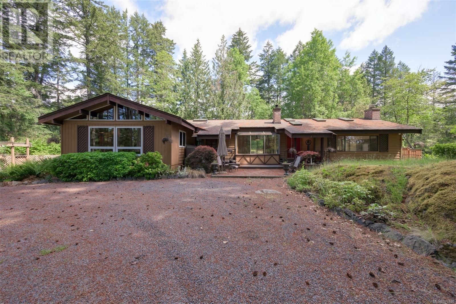 2298 Munn Rd, highlands, British Columbia