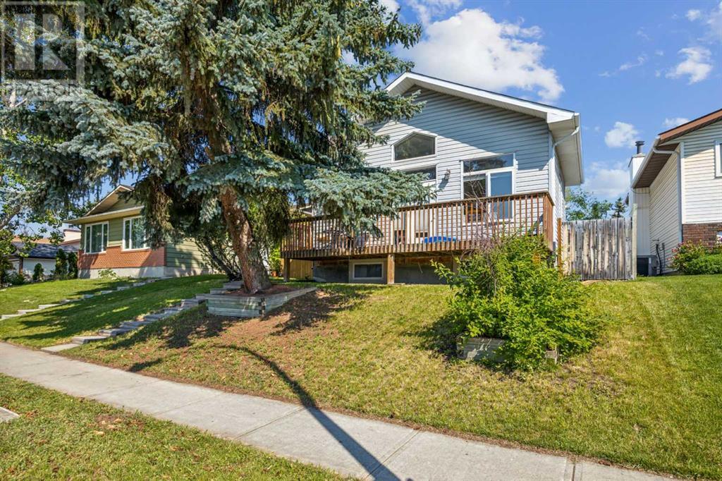 7135 Temple Drive Ne, Calgary, Alberta  T1Y 4Z4 - Photo 2 - A2156570