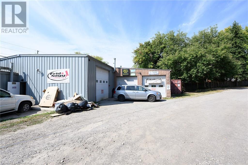 347 Hatt Street W, Dundas, Ontario  L9H 2J2 - Photo 39 - 40651117