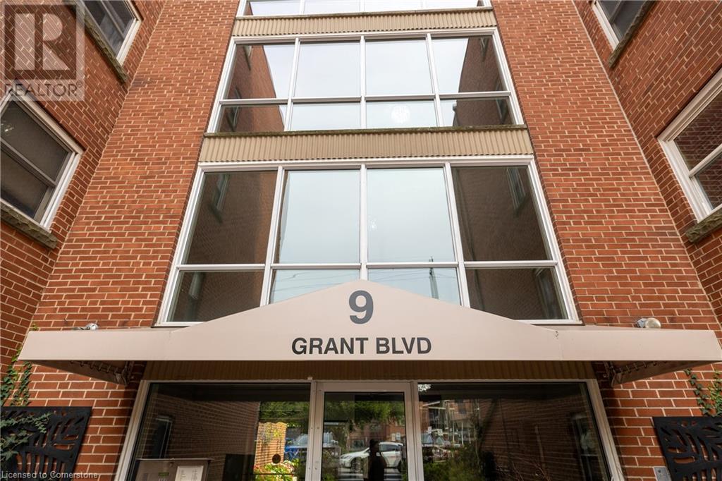 9 Grant Boulevard Unit# 103, Hamilton, Ontario  L9H 4L5 - Photo 1 - 40651089