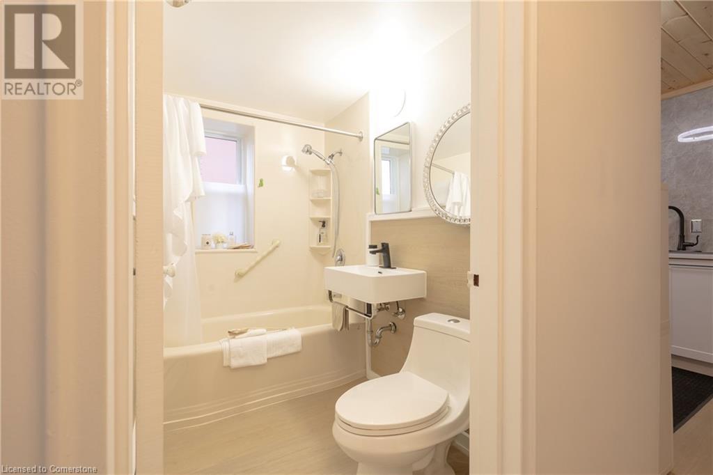 9 Grant Boulevard Unit# 103, Hamilton, Ontario  L9H 4L5 - Photo 22 - 40651089