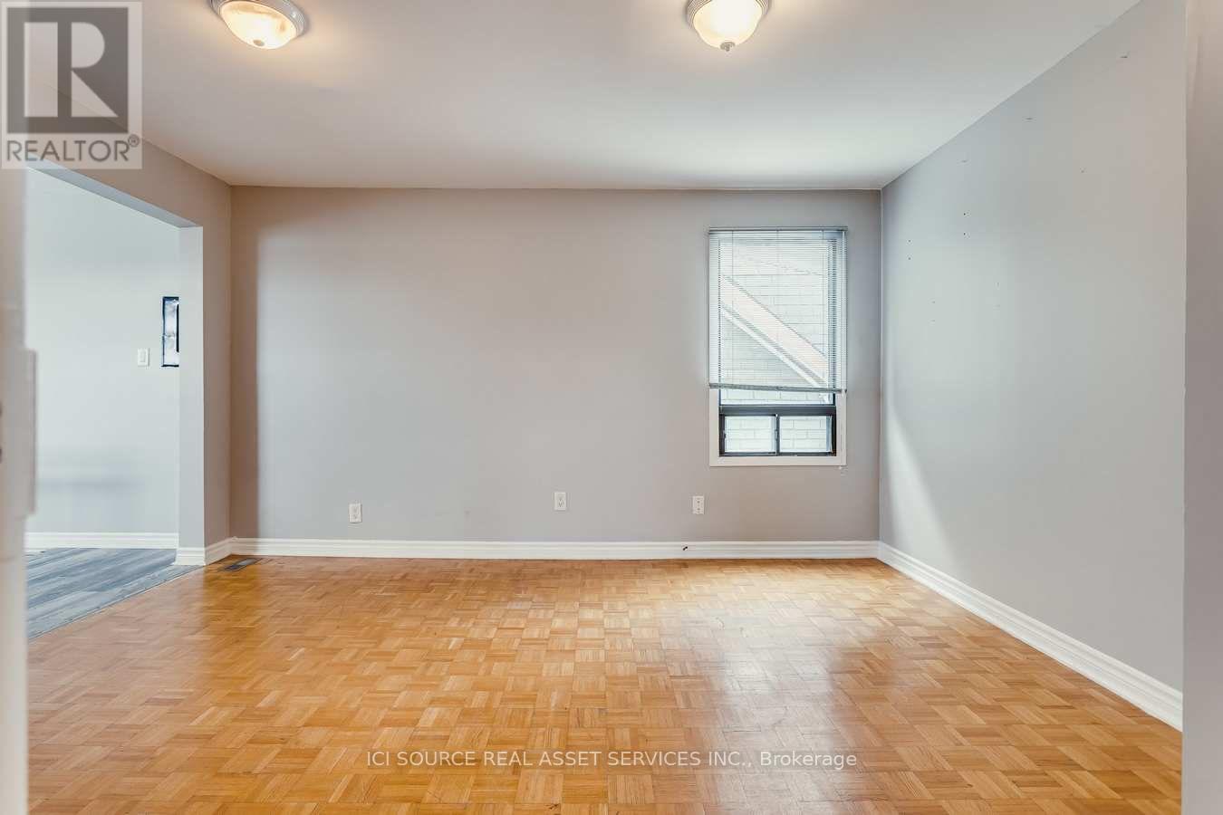 1631 Weston Road, Toronto (Weston), Ontario  M9N 1T8 - Photo 15 - W9362490