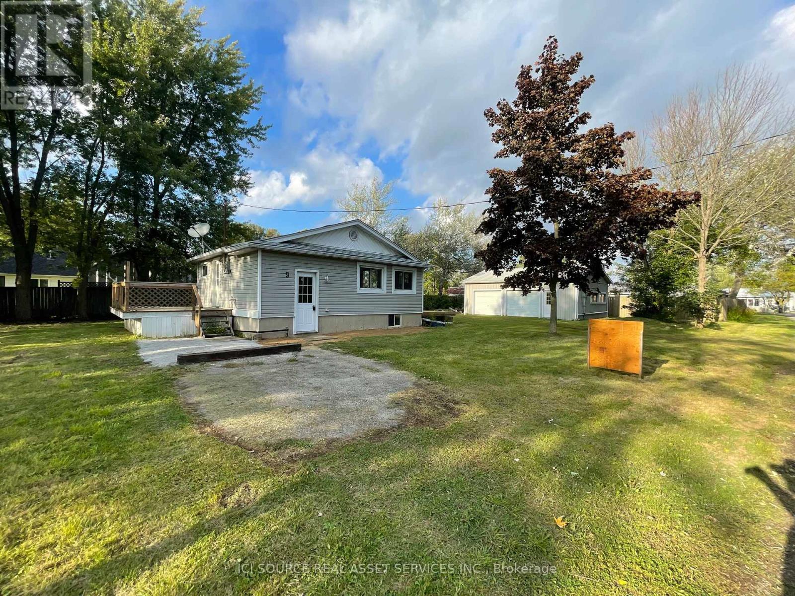 Property at 9 WALTER DRIVE image 1