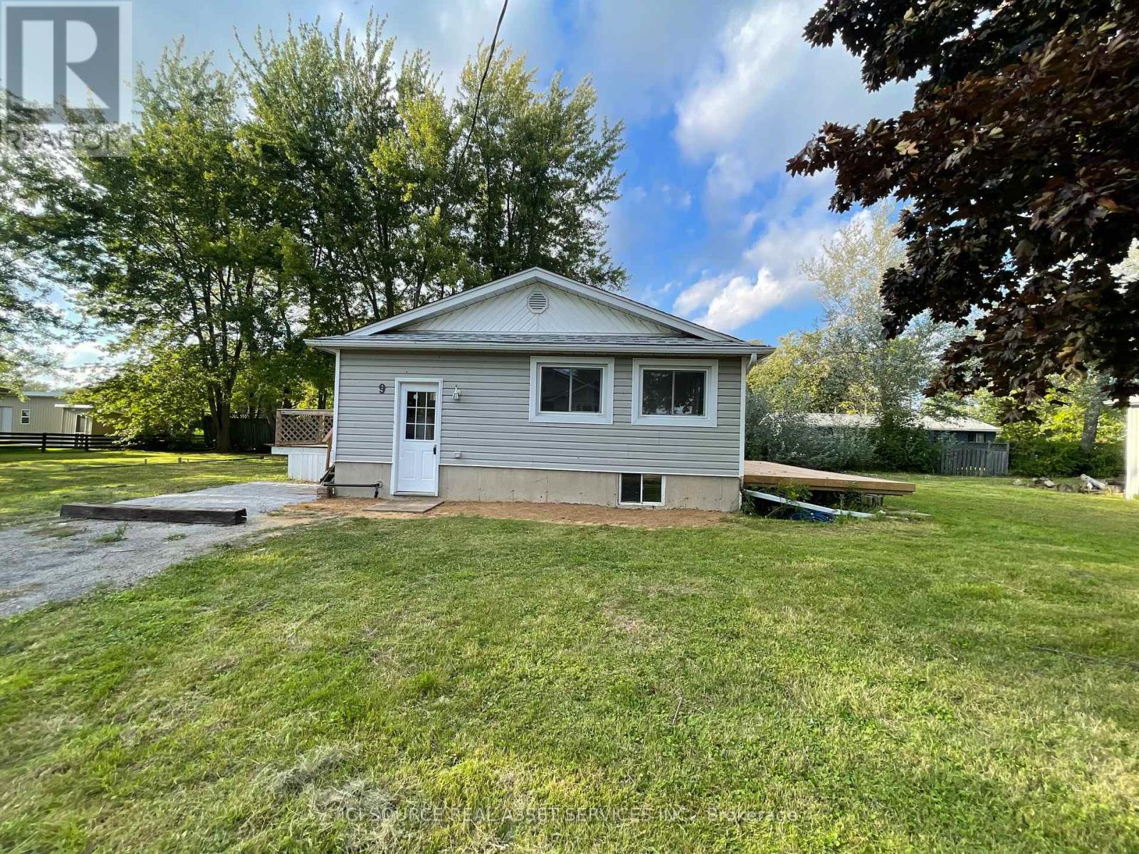 Property at 9 WALTER DRIVE image 2