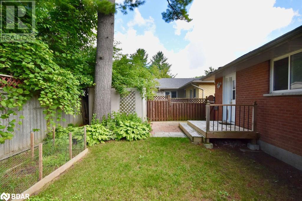 4 Bushey Avenue, Angus, Ontario  L0M 1B3 - Photo 38 - 40622208