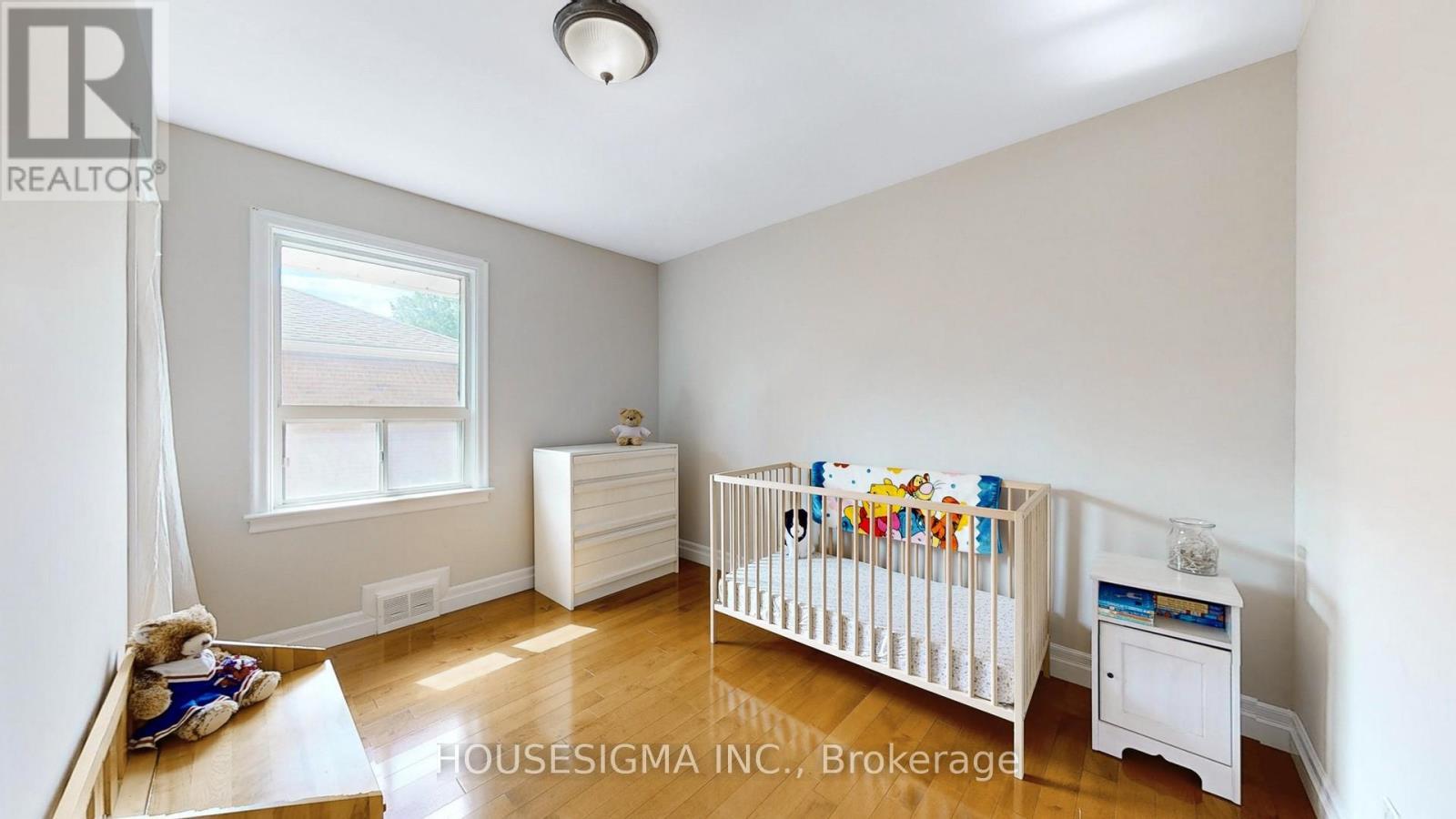 1 Belfry Avenue, Toronto (Stonegate-Queensway), Ontario  M8Z 2L1 - Photo 20 - W9306928