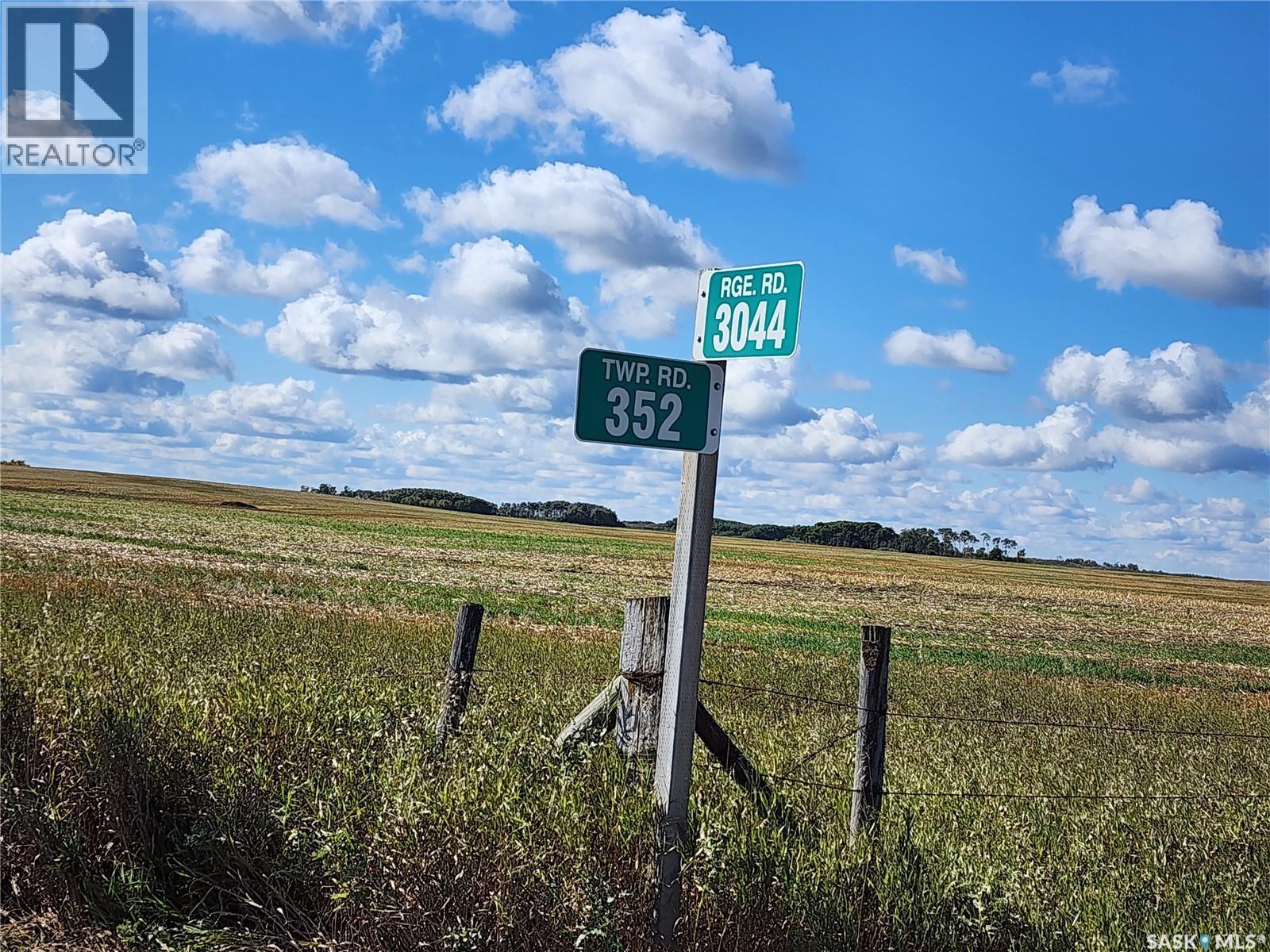70 Acre Build Site Ne, Corman Park Rm No. 344, Saskatchewan S7J 2J9 - Photo 3 - SK984328