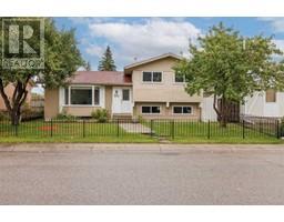 351 Penswood Way SE, calgary, Alberta