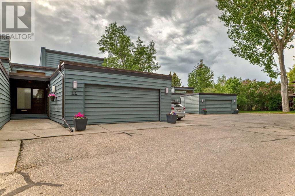 11, 2200 Varsity Estates Drive NW, calgary, Alberta