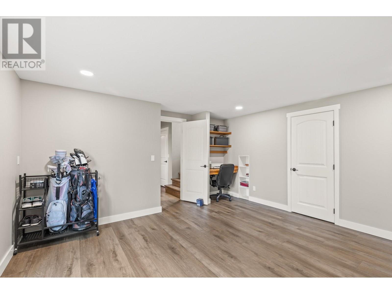 4030 Sunshine Road Kelowna Photo 19