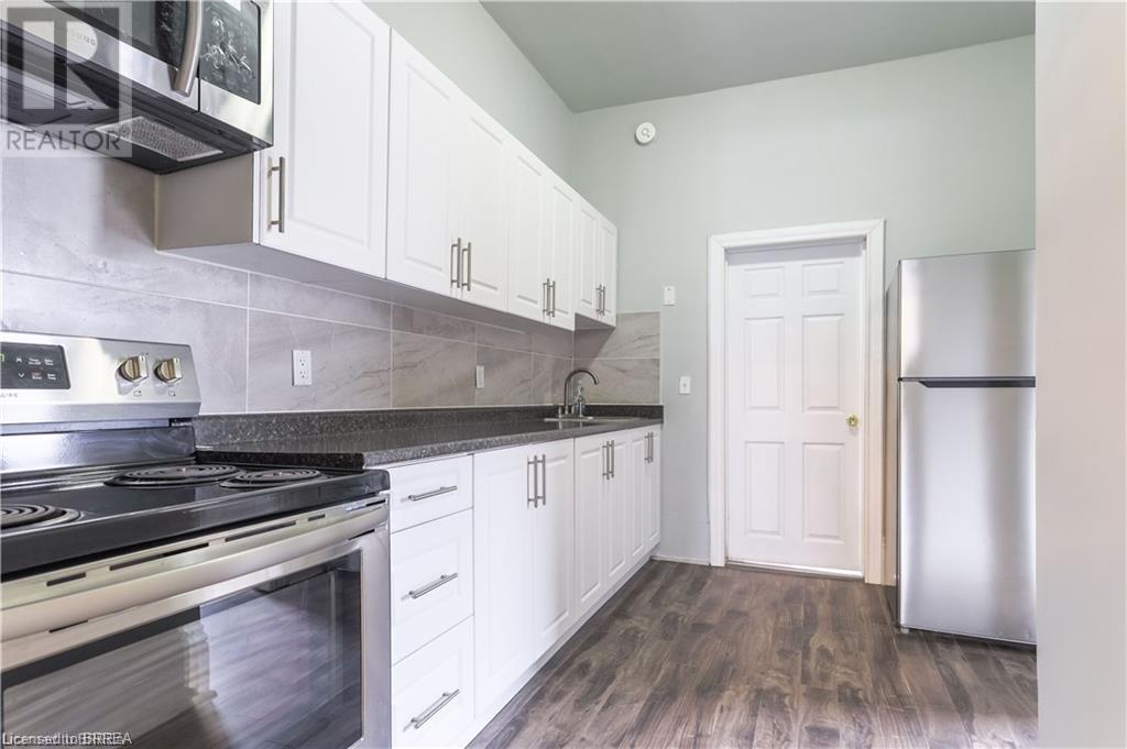 129 West Street Unit# Main, Brantford, Ontario  N3T 3G2 - Photo 10 - 40644615