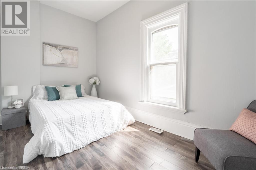 129 West Street Unit# Main, Brantford, Ontario  N3T 3G2 - Photo 8 - 40644615